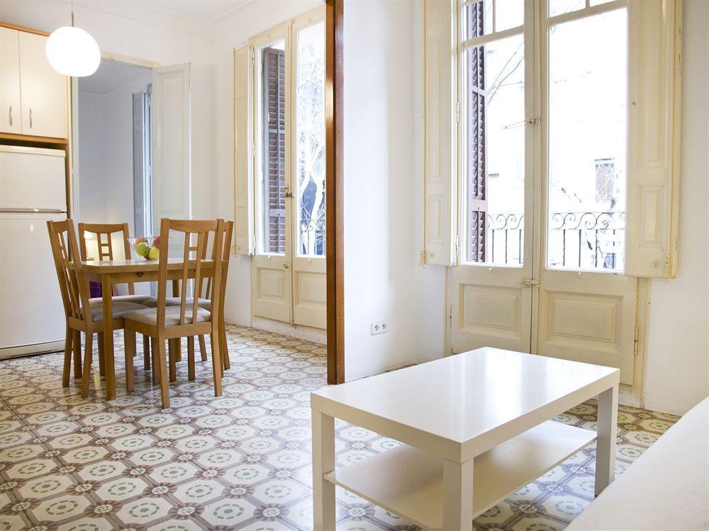 Trivao Sant Antoni Market Apartment Barcelona Luaran gambar