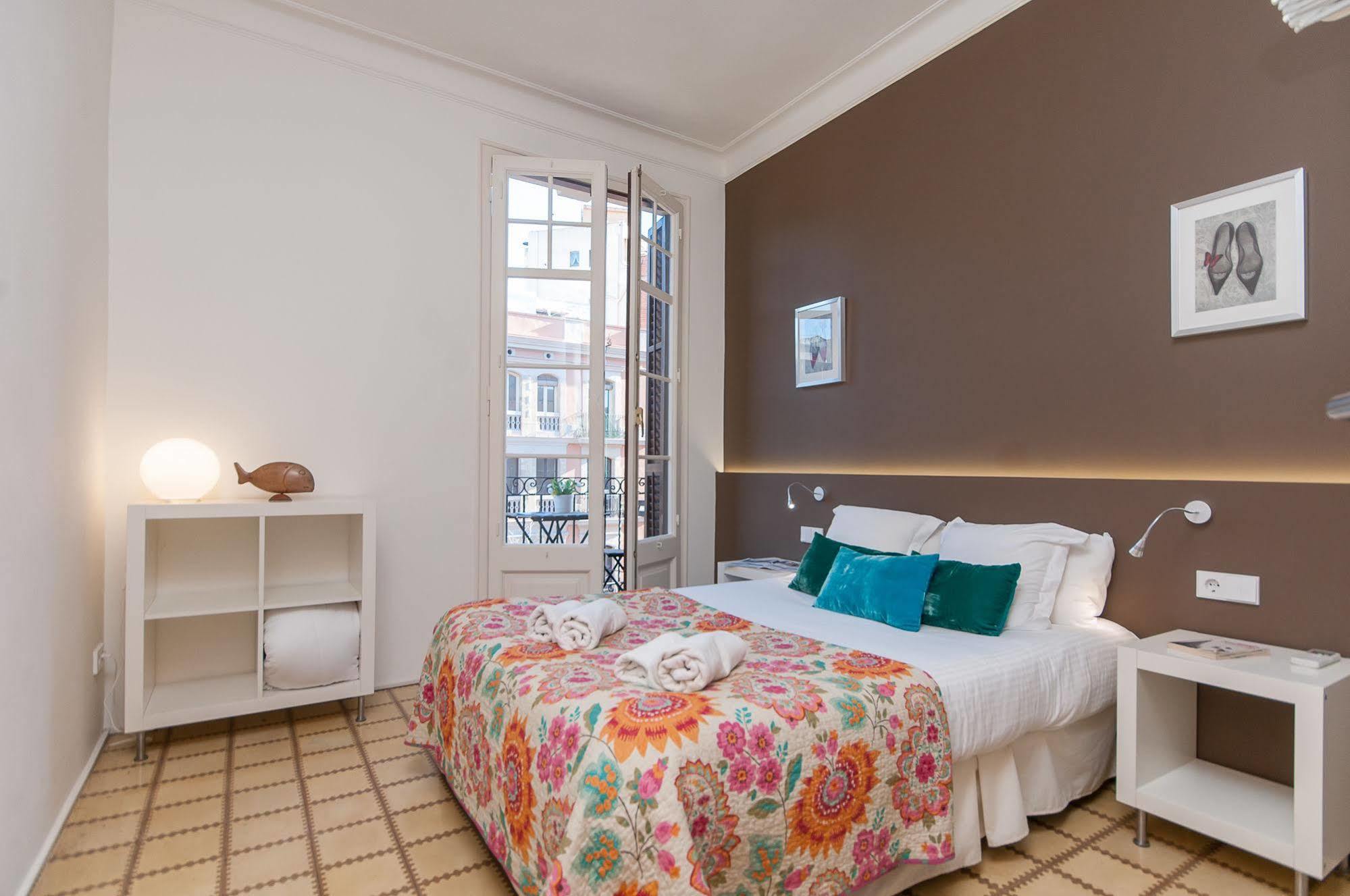 Trivao Sant Antoni Market Apartment Barcelona Luaran gambar