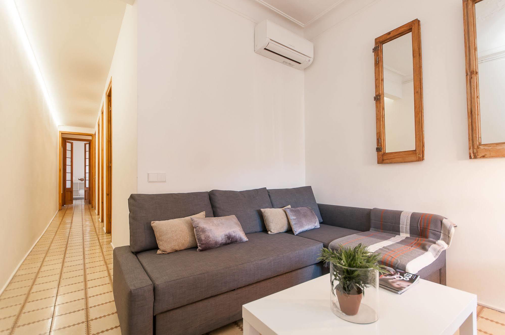 Trivao Sant Antoni Market Apartment Barcelona Luaran gambar