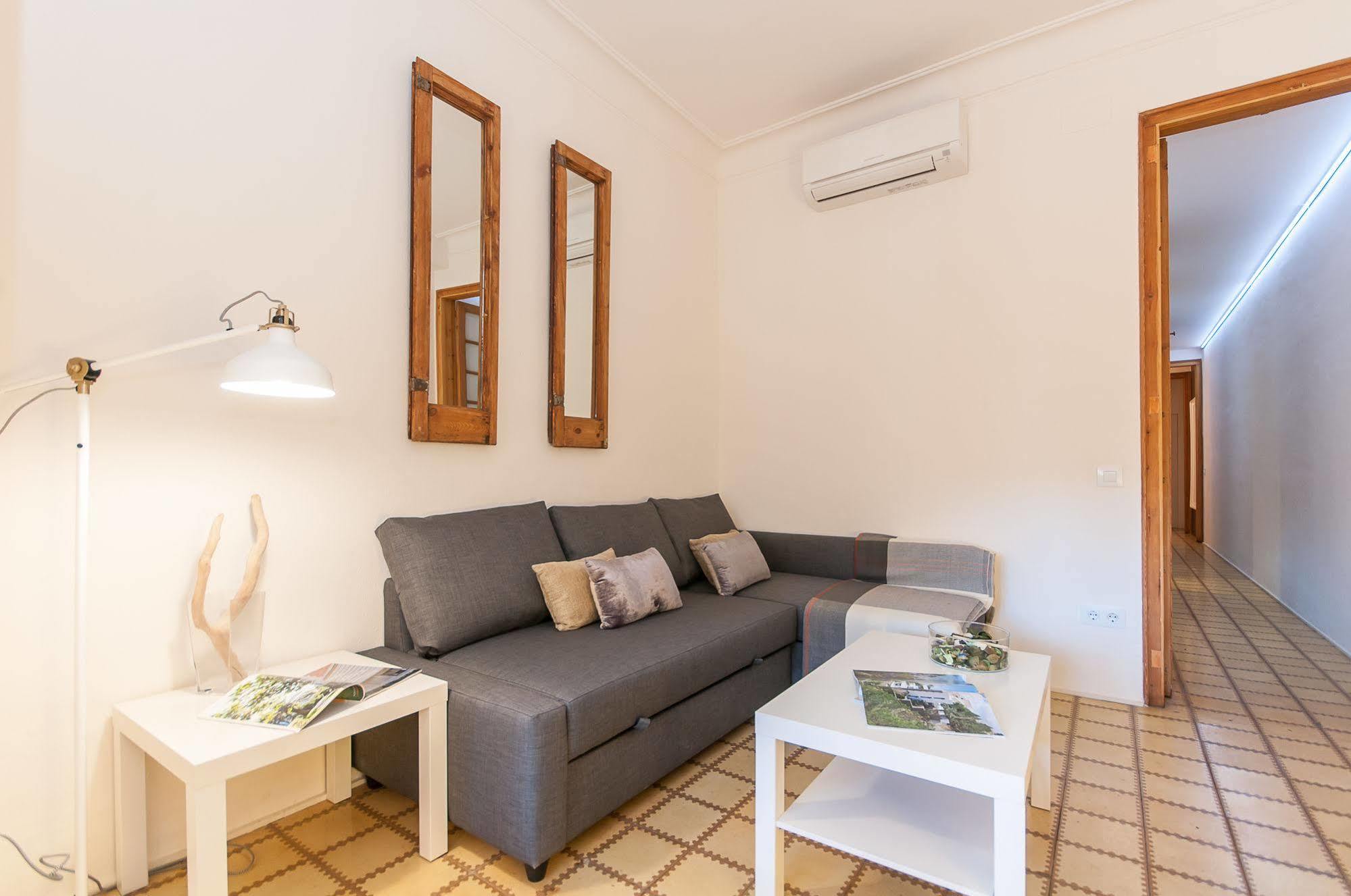 Trivao Sant Antoni Market Apartment Barcelona Luaran gambar