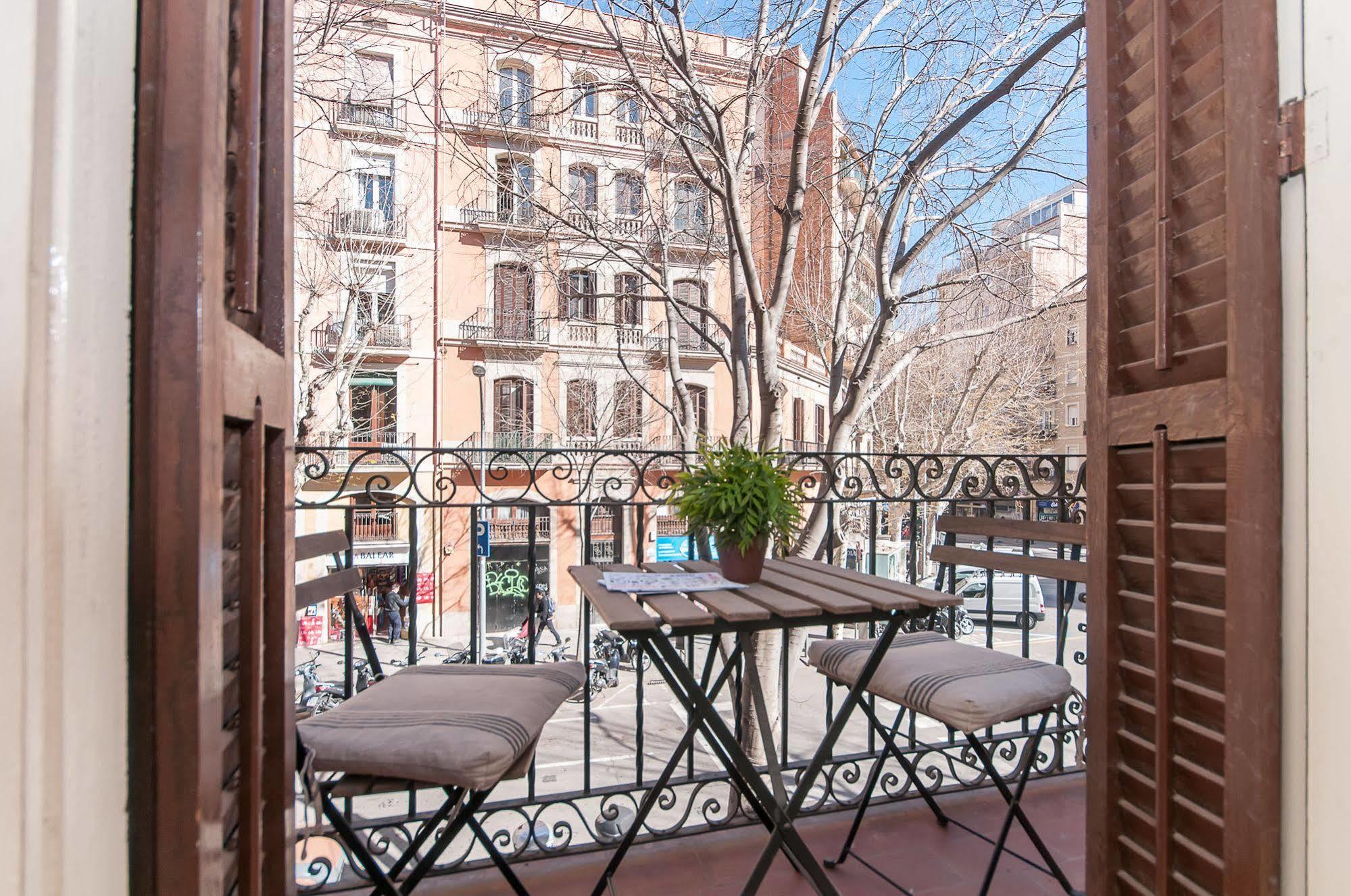 Trivao Sant Antoni Market Apartment Barcelona Luaran gambar